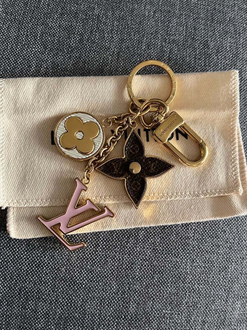 Louis Vuitton キーホルダースプリングストリート　キーリング