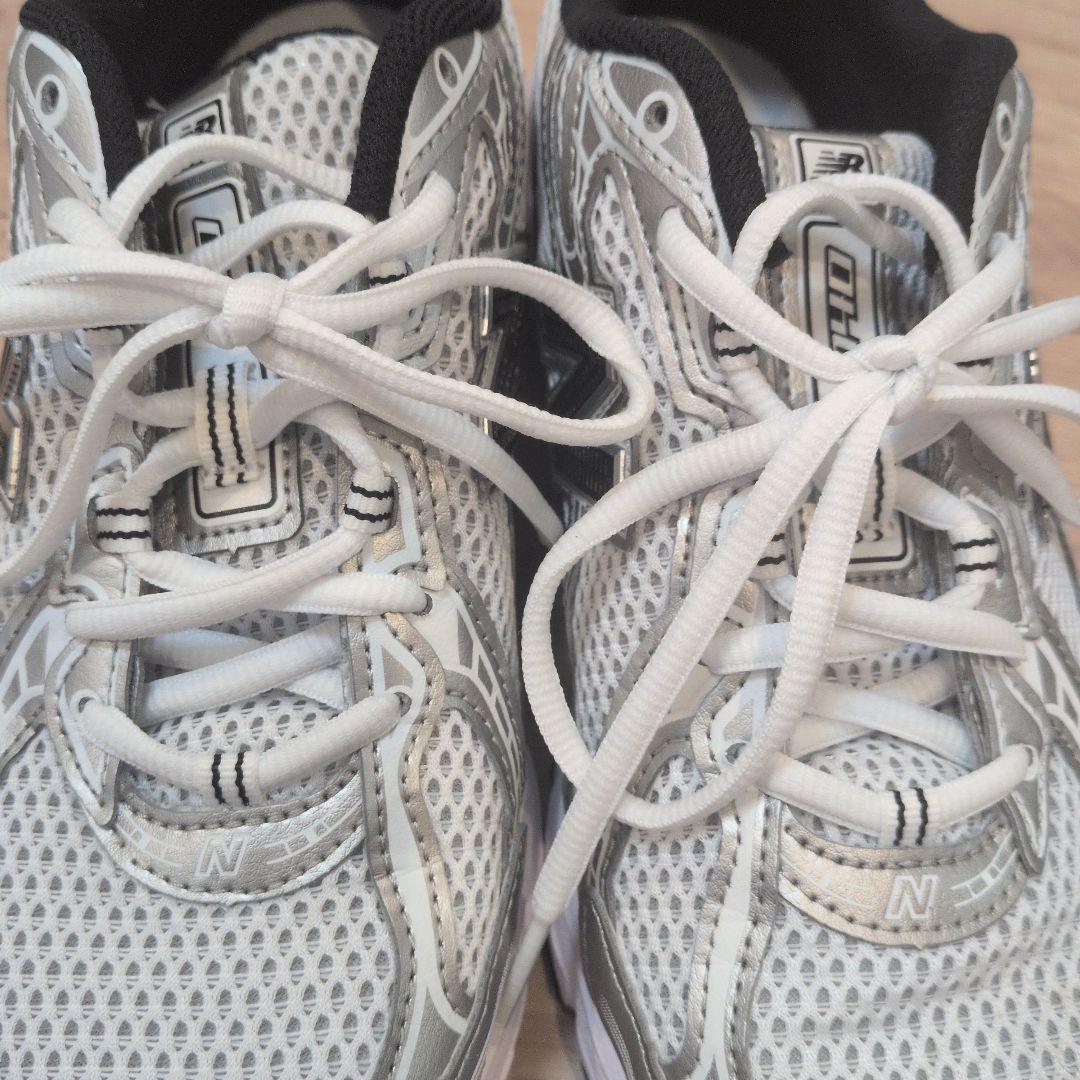 新春価格　New Balance 740 スニーカー シルバー/ホワイト