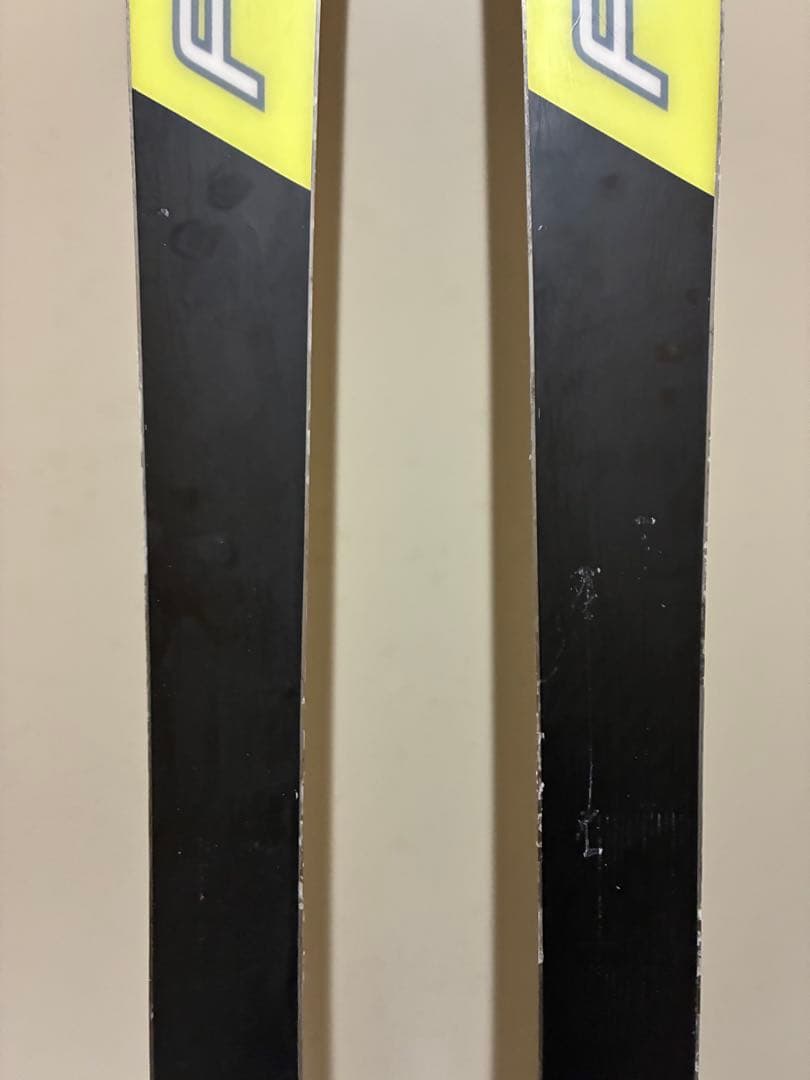 Fischer RC4 スキー板 ホワイト/イエロー