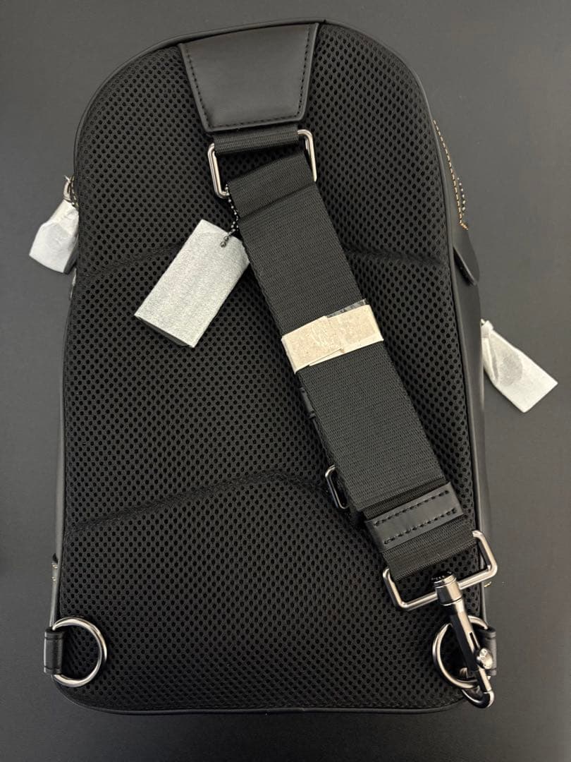 COACH コーチ バッグ ボディーバッグ レザー ブラック