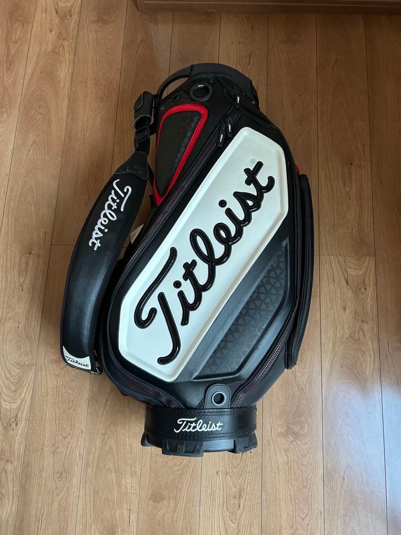 タイトリスト キャディバッグ ツアーモデル TB7SF9 黒赤
