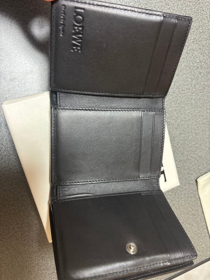 【週末限定値下】LOEWE ダークグレー 三つ折り財布