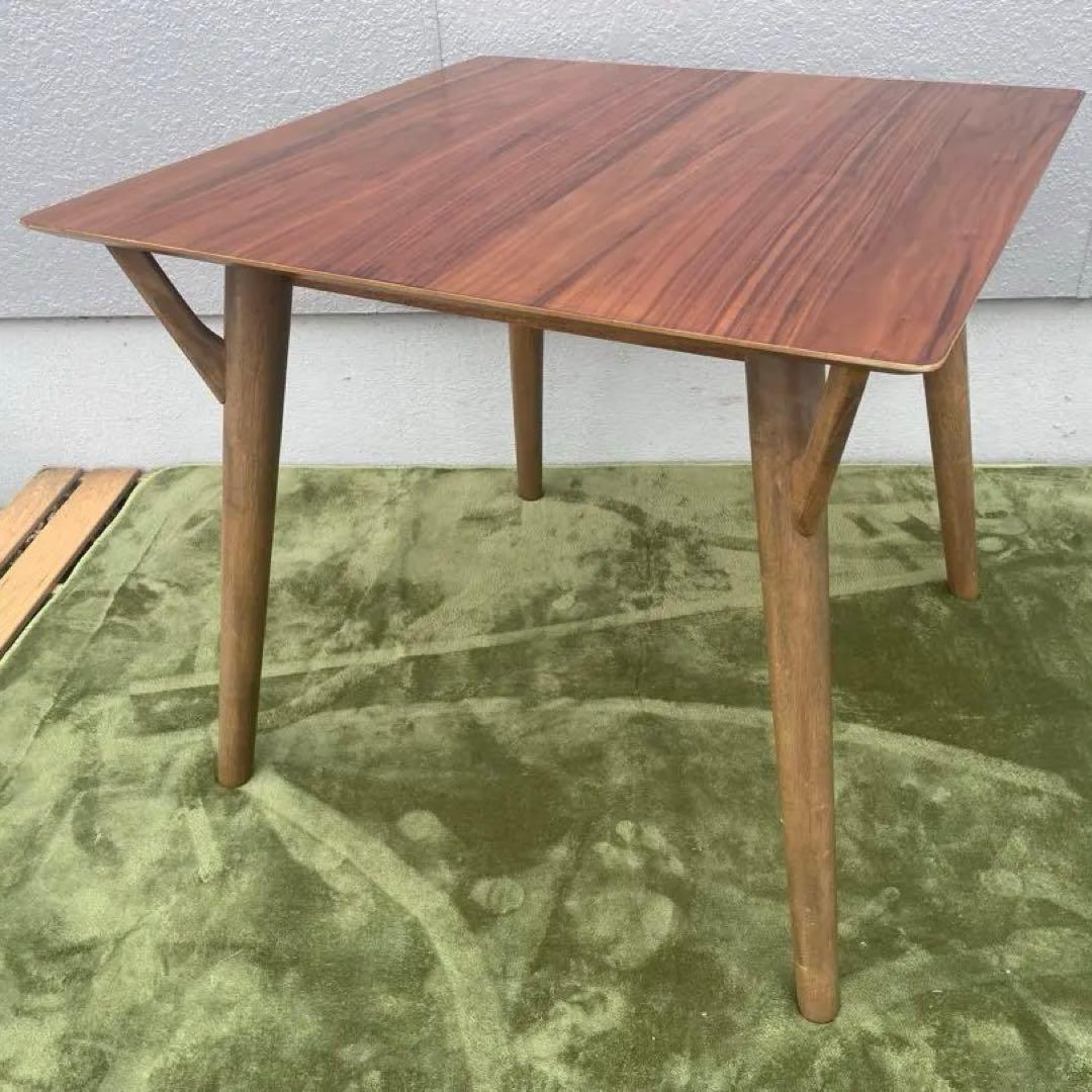 ニトリ　ダイニングテーブル　フィルンⅤ