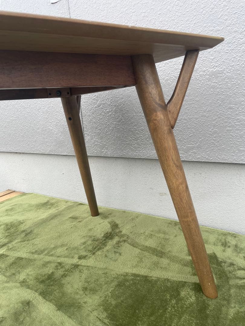 ニトリ　ダイニングテーブル　フィルンⅤ