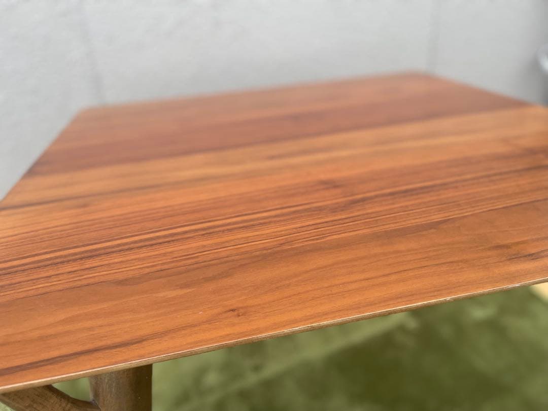 ニトリ　ダイニングテーブル　フィルンⅤ