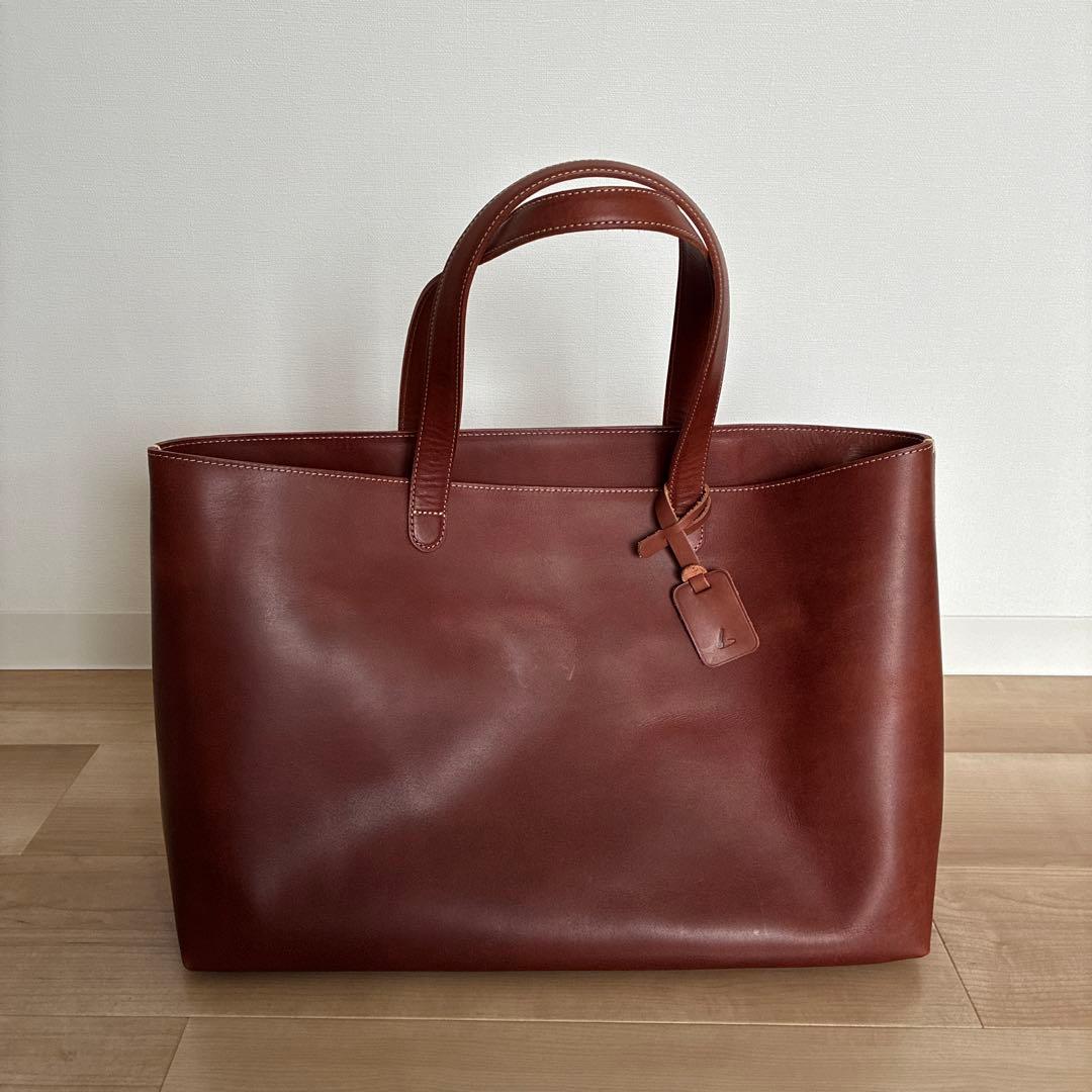 土屋鞄　ディアリオラージトート　数量限定色　ブラウン