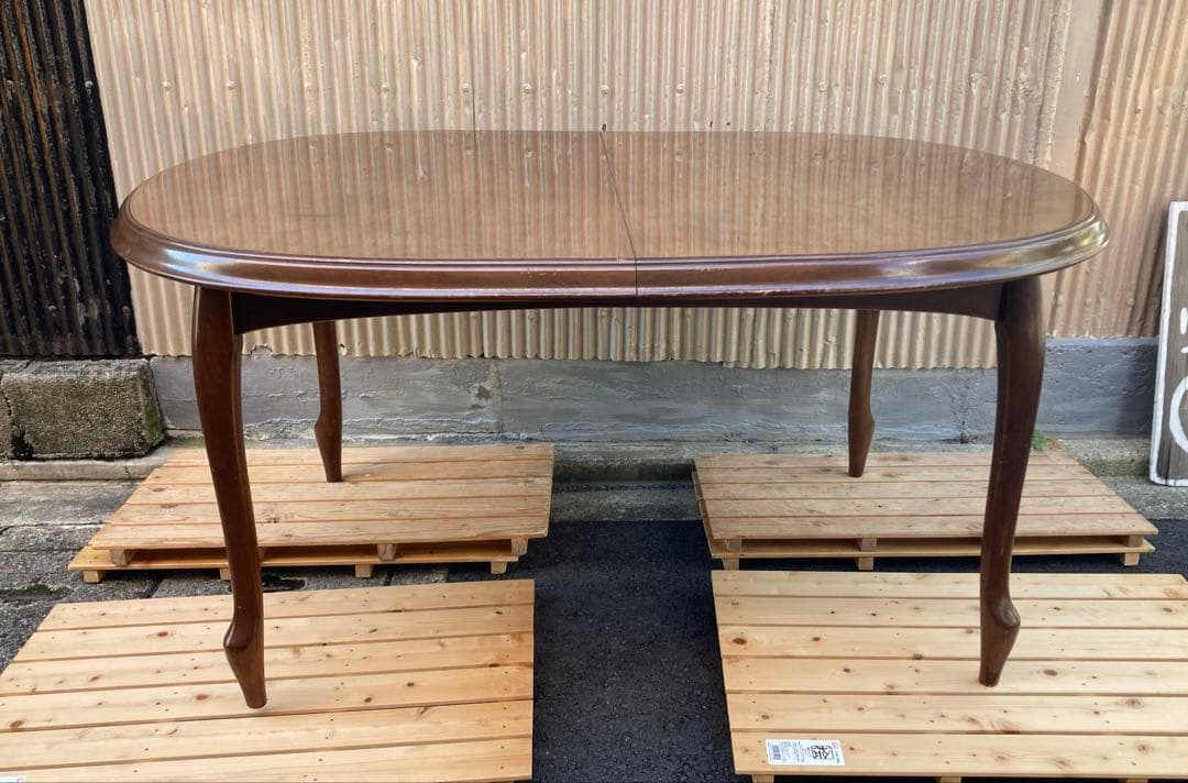 マルニ　伸張式ダイニングテーブル