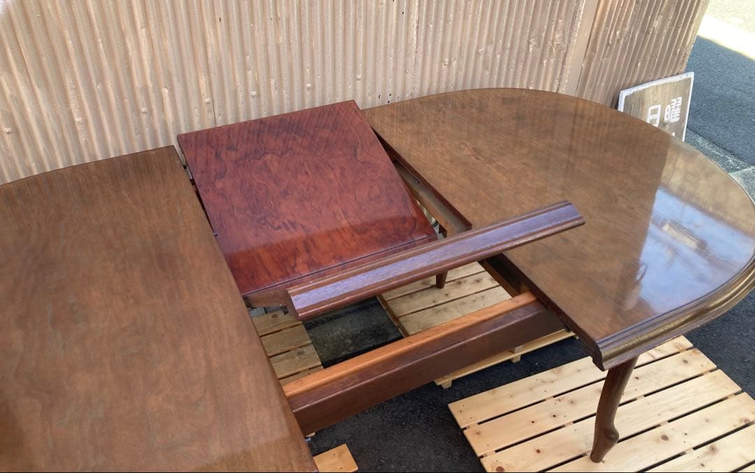 マルニ　伸張式ダイニングテーブル