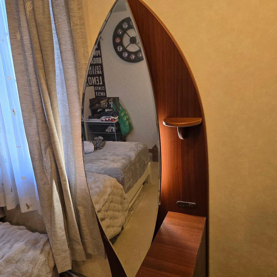 化粧台 サーフボード型 ライト付 収納 ミラー 全身鏡 寝室 メイ ドレッサー