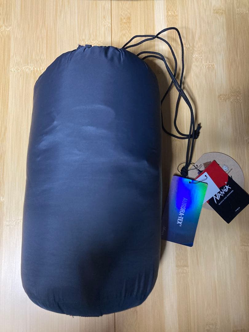 ナンガ　オーロラ　400 ネイビー／ブラック