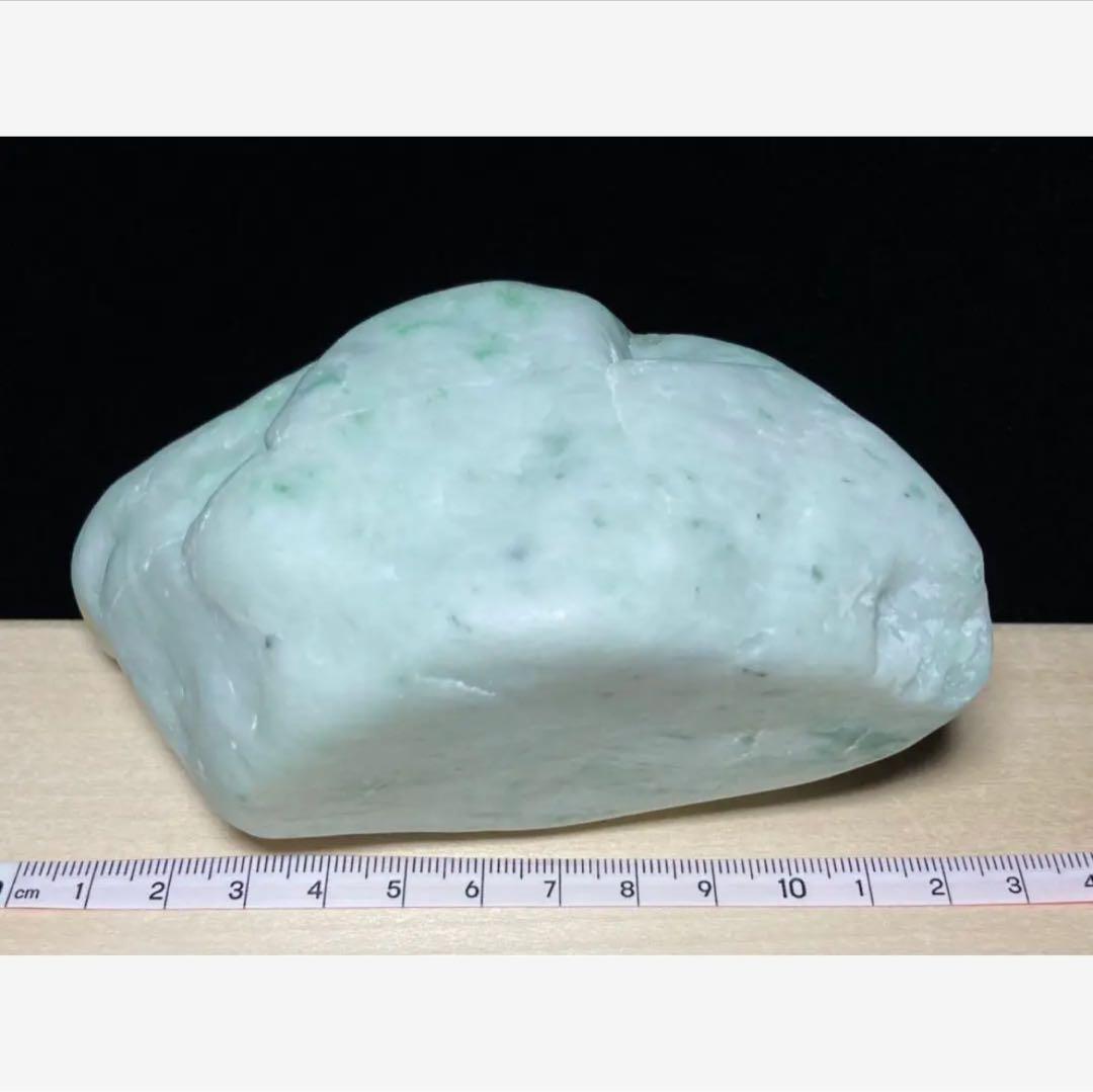 【Premium】特大美石　糸魚川翡翠　翡翠　白×翠　翡翠輝石　原石　754ｇ