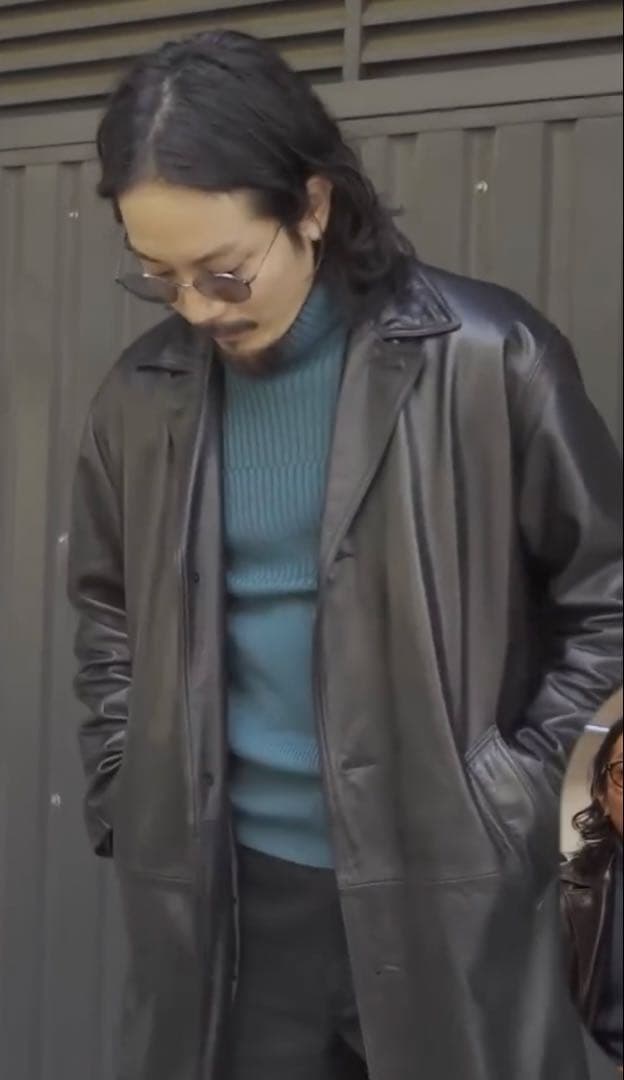 Time is on レザー ステンカラーコート