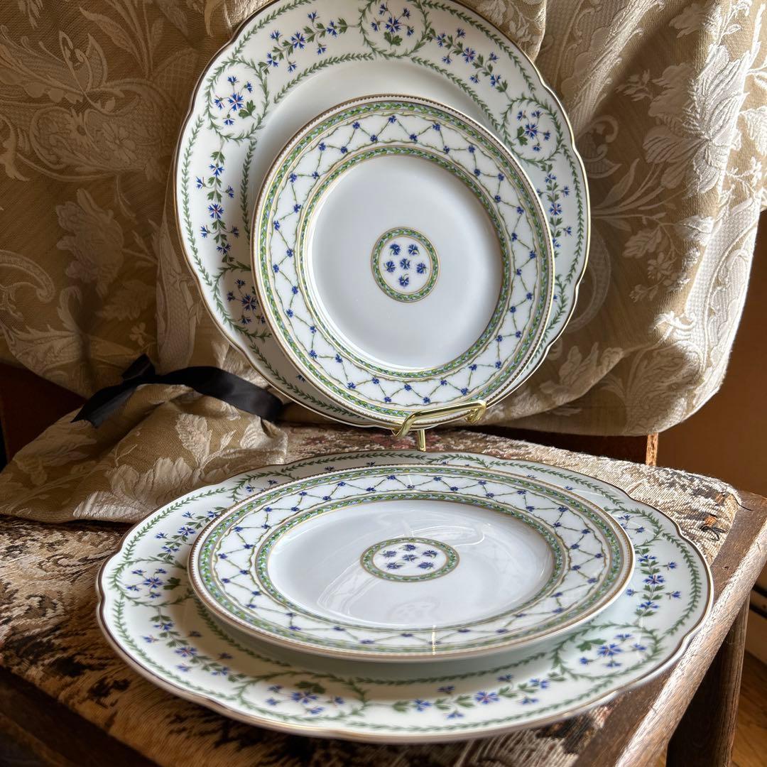 新品フランス製 Bernardaud マリーアントワネットが愛した花 ディナー皿