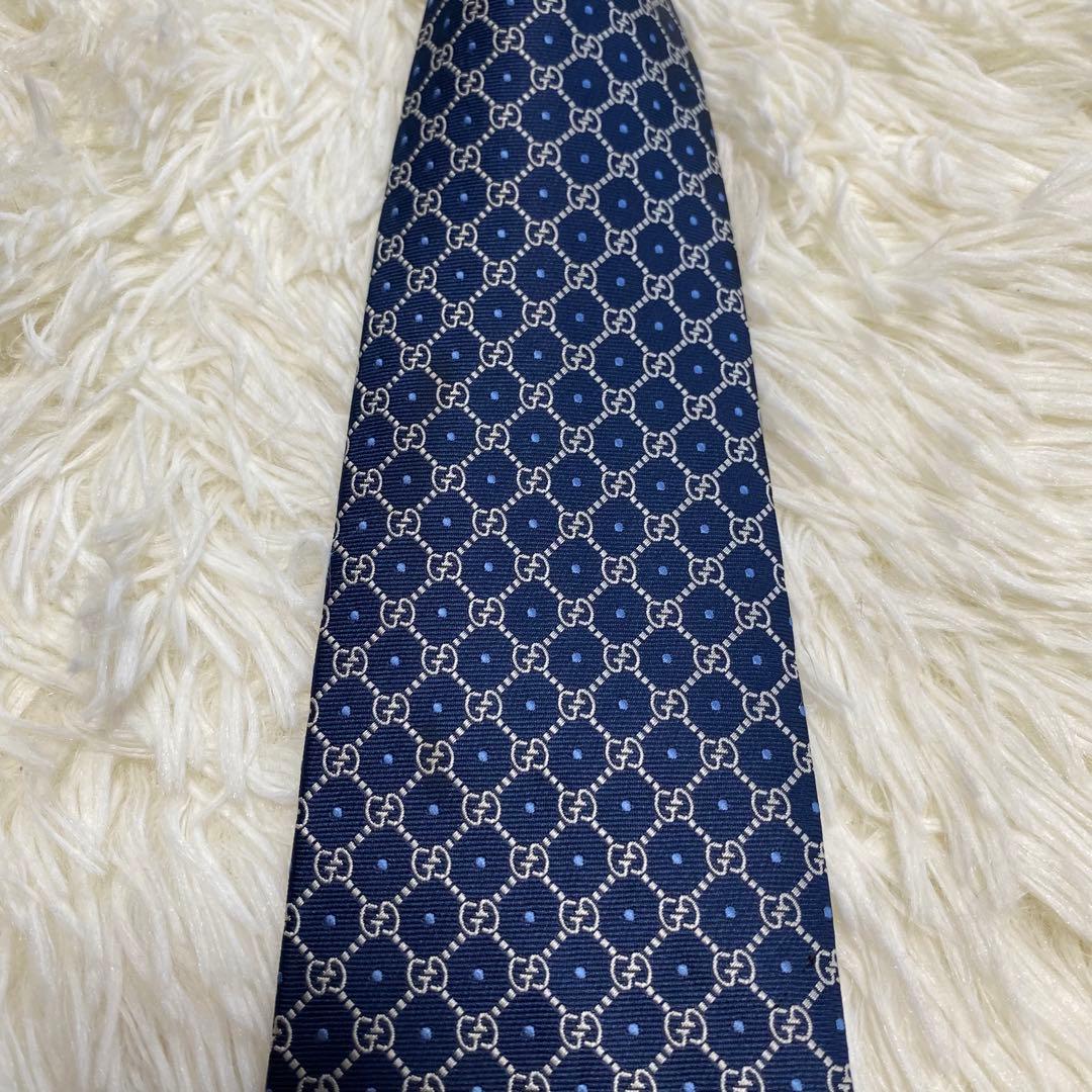 GUCCI グッチ 高級シルク ネクタイ GG柄 ネイビー 結婚式　成人式　ロゴ