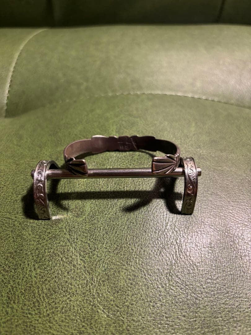 シルバー ナバホ族 バングル　Wilson Begay