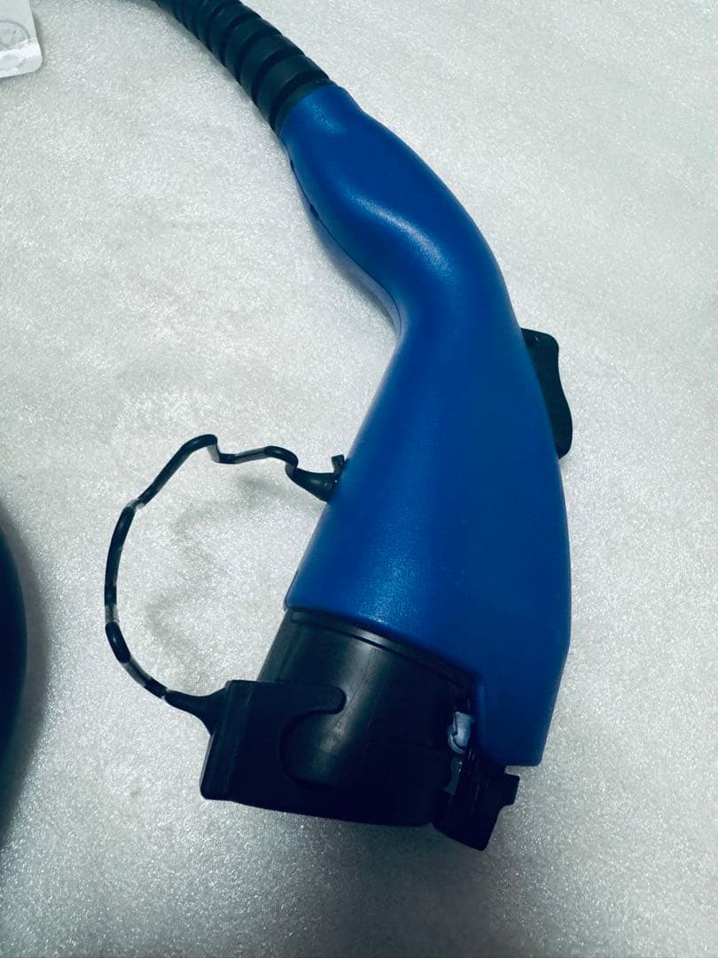 レクサス　PHV 充電コード G9060-76010 115