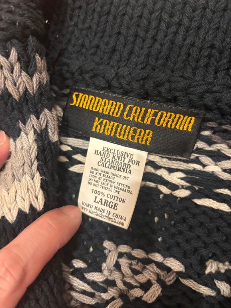 スタンダードカリフォルニア ハンドニット カーディガン