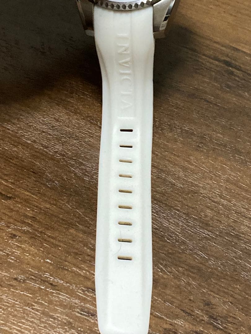 INVICTA SNOOPY 腕時計 ホワイト/シルバー