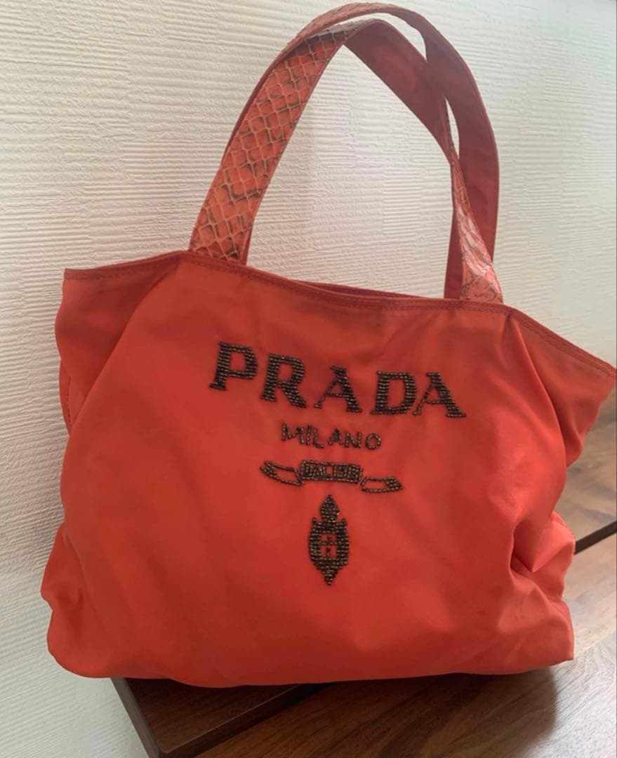 PRADA ビーズ　オレンジ トートバッグ