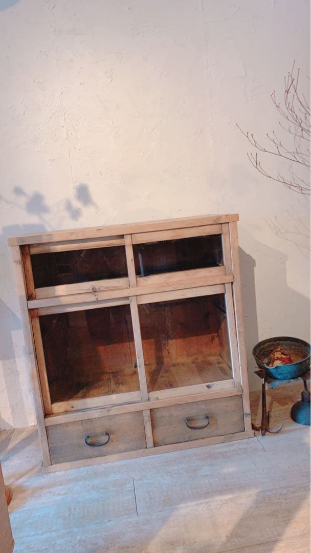 アンティーク木製収納キャビネット ガラス扉付き 引き出し2つ 対面渡し限定