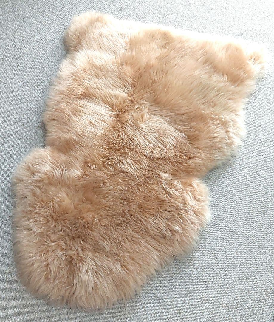 ムートンラグ 天然羊毛100% リアルムートン ファー