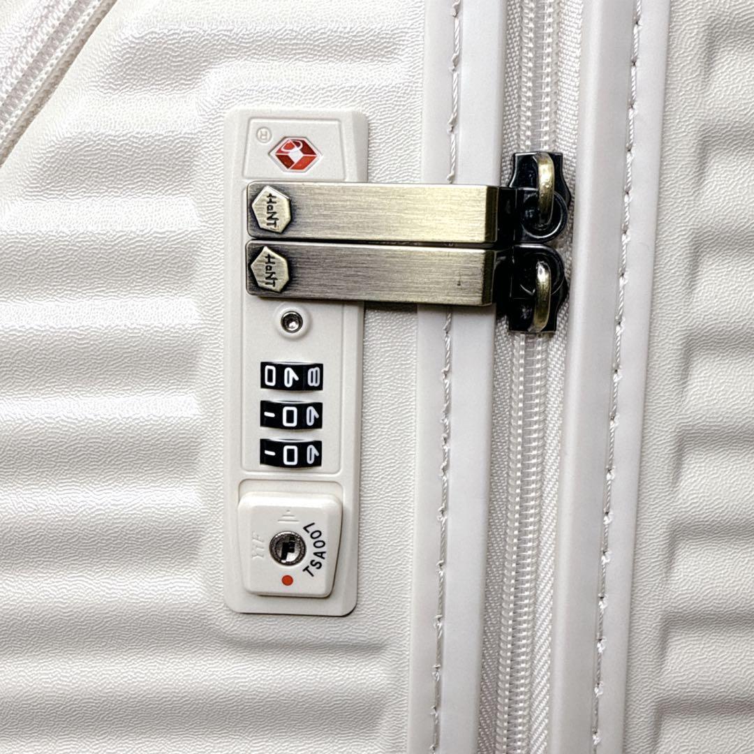 極美品　HaNT Hejhej ハント　ヘイヘイ　キャリーケース　70L　4輪