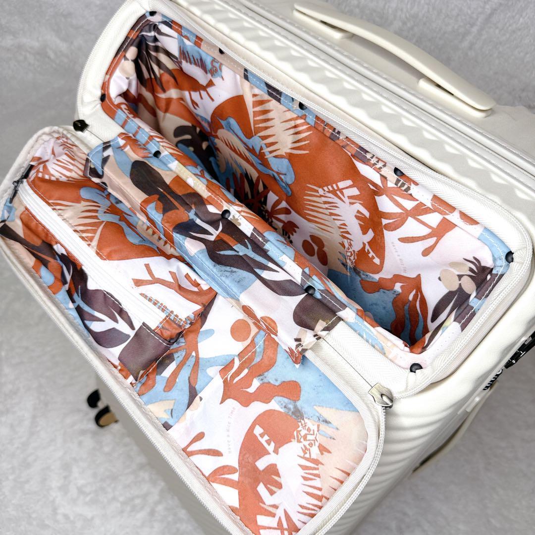 極美品　HaNT Hejhej ハント　ヘイヘイ　キャリーケース　70L　4輪