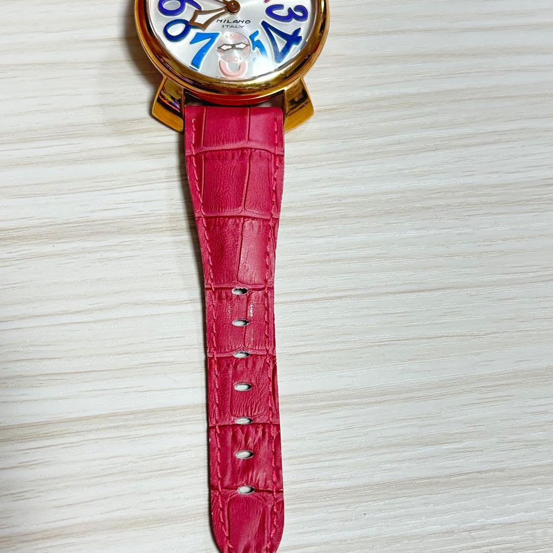 ❣️GaGa MILANO❣️腕時計　ピンク　おしゃれ　可愛い　手巻き時計