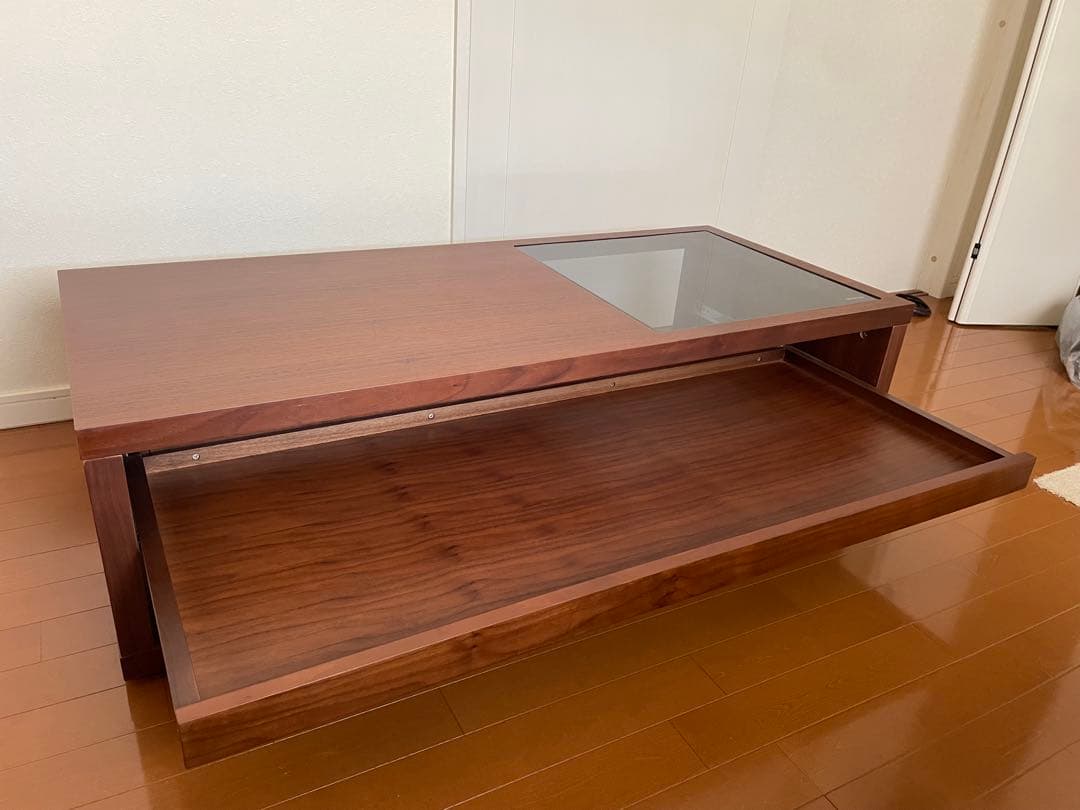 クラスティーナ　Crastina センターテーブル　リビングテーブル