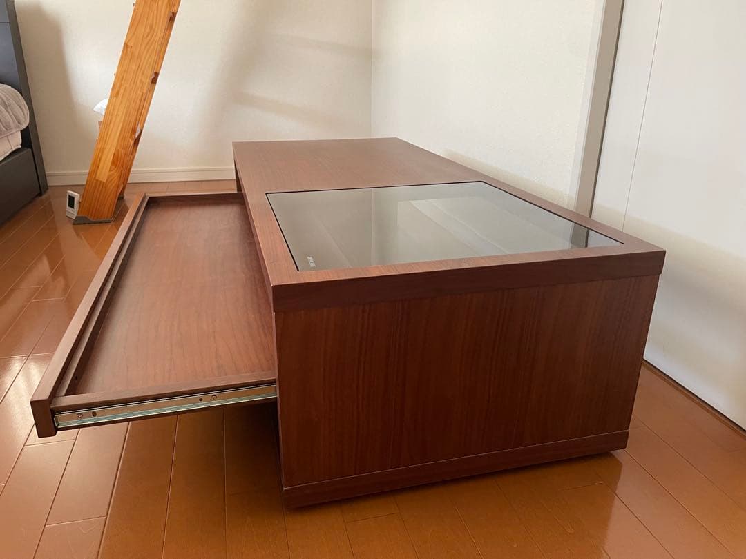 クラスティーナ　Crastina センターテーブル　リビングテーブル