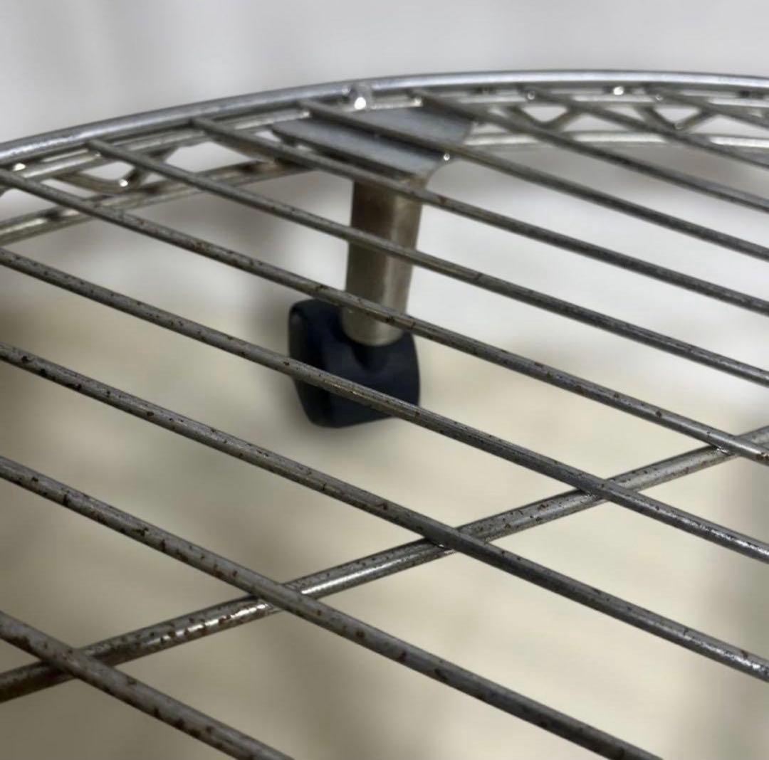 コーナーラック4段 スチール製 シルバー　ルミナスライト　ドウシシャ　収納ラック