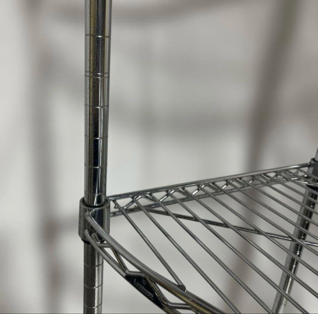 コーナーラック4段 スチール製 シルバー　ルミナスライト　ドウシシャ　収納ラック