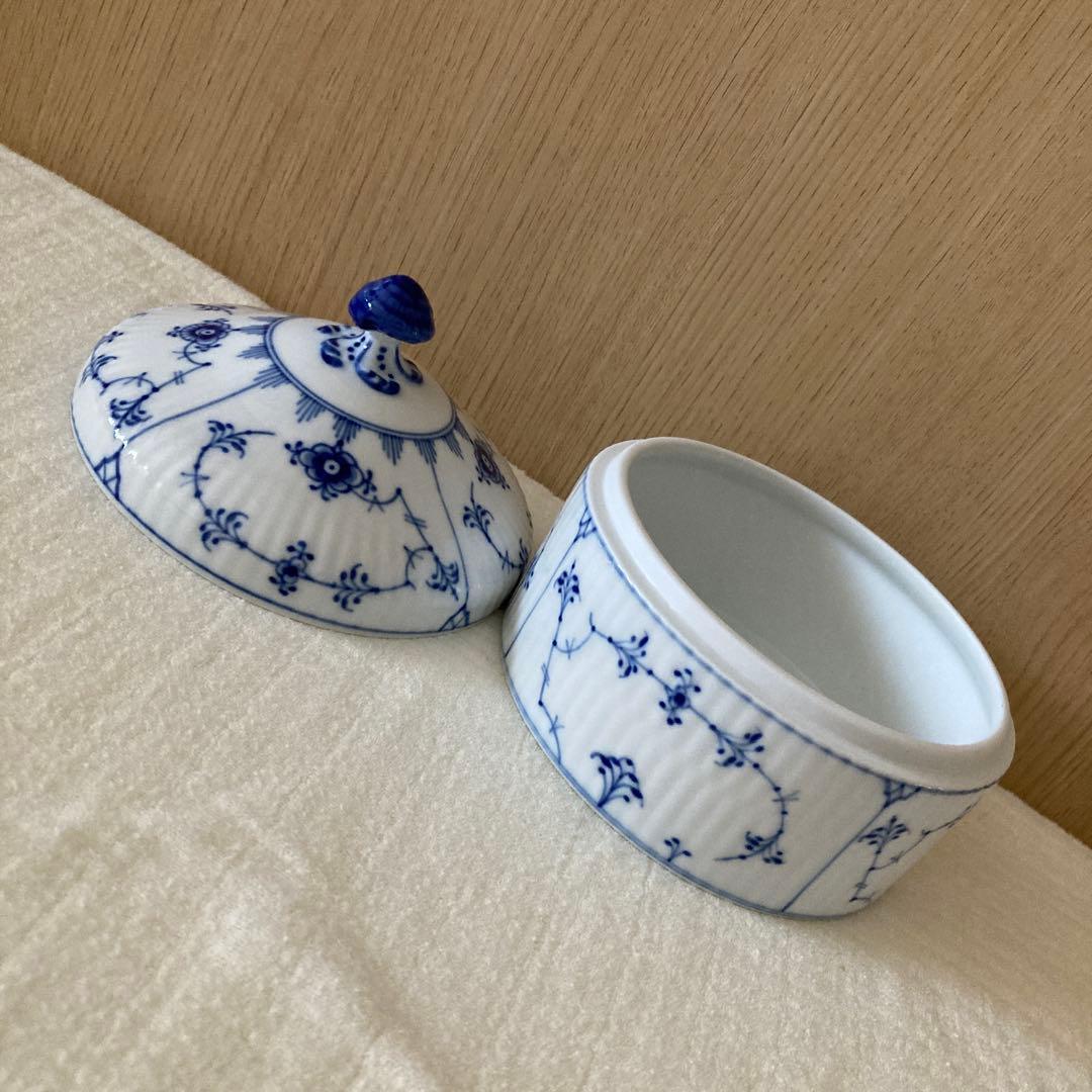 ロイヤルコペンハーゲン　プレインボックスラウンド　新品未使用