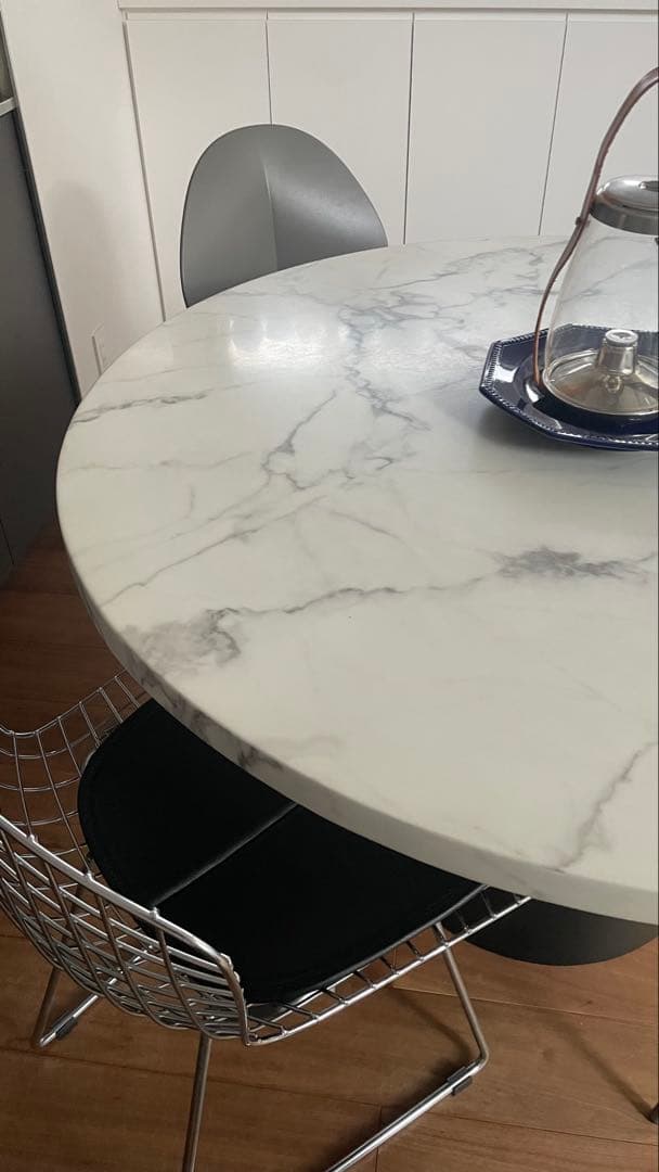 円形大理石ダイニングテーブル 120cm モーダエンカーサ