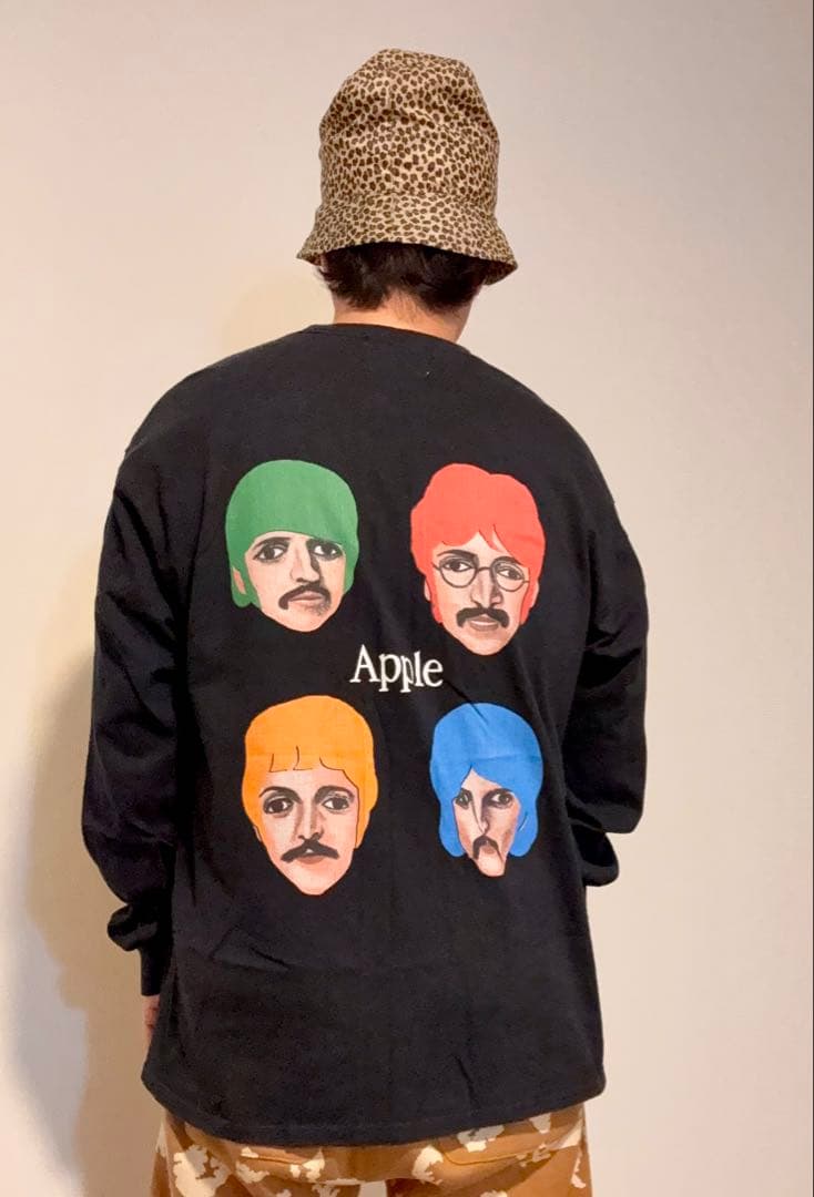 H*K様 激カワ⭐︎NuGgETS Apple ロングTeeシャツ！！！