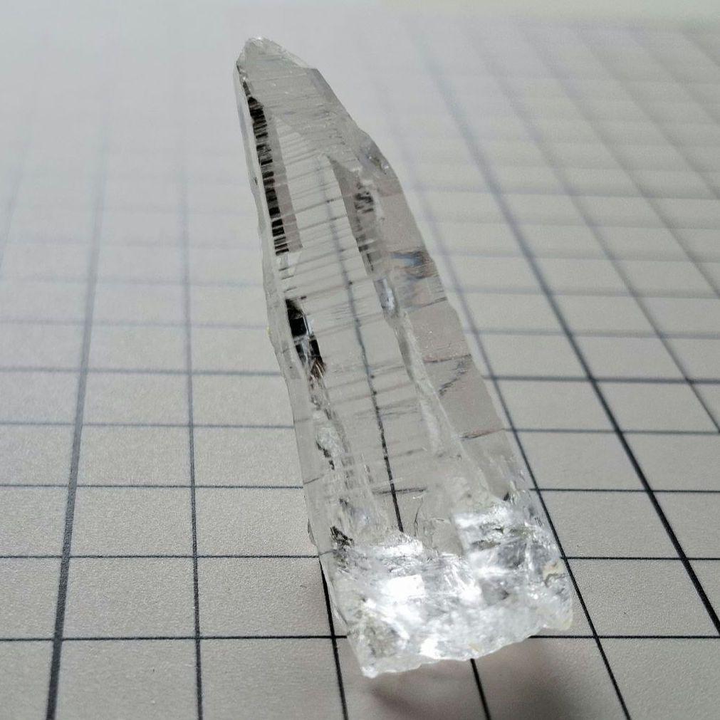 *高透明* コロンビアレムリアンシード 水晶 原石