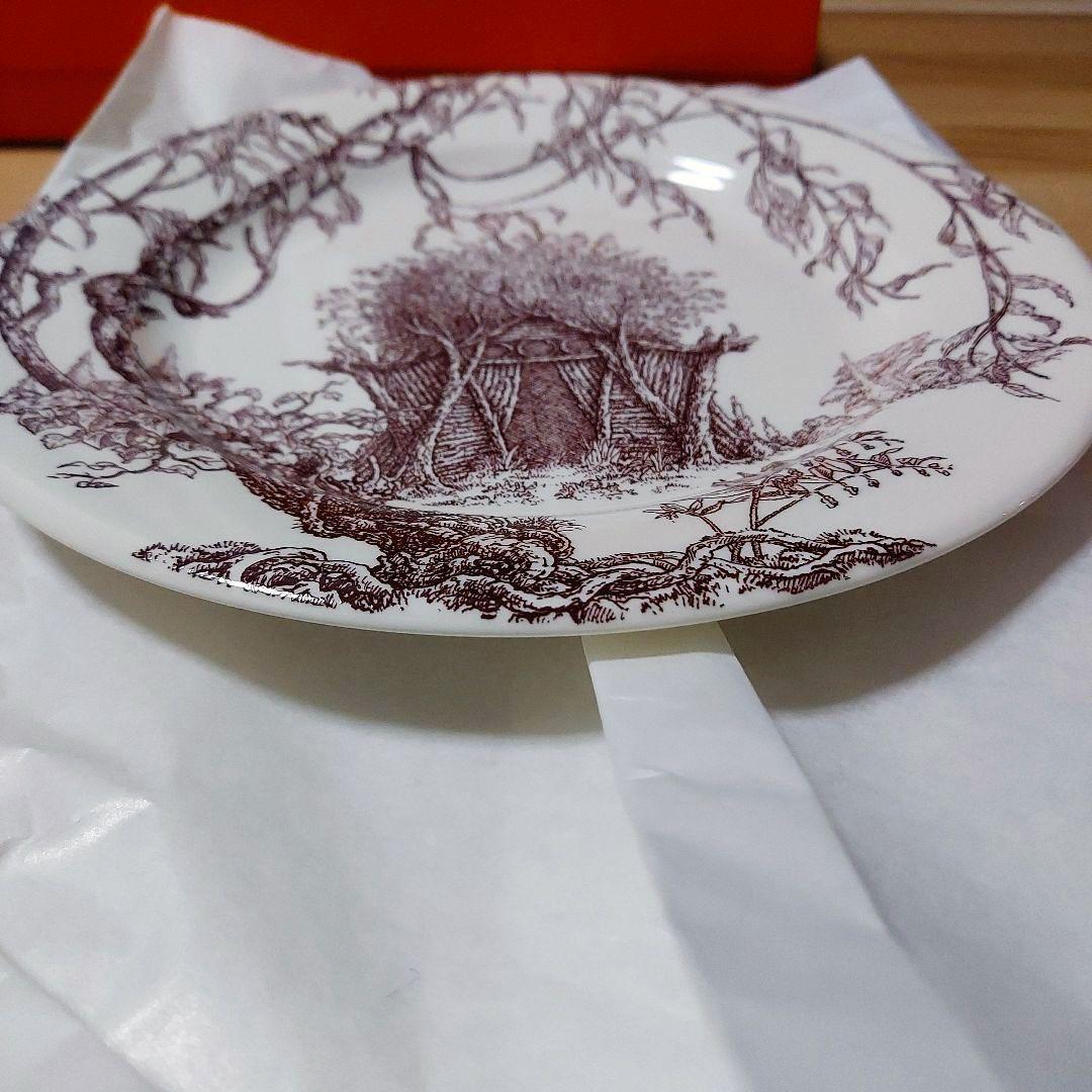 未使用　HERMES　ROGERDUBUISお皿　プレート　食器　廃盤
