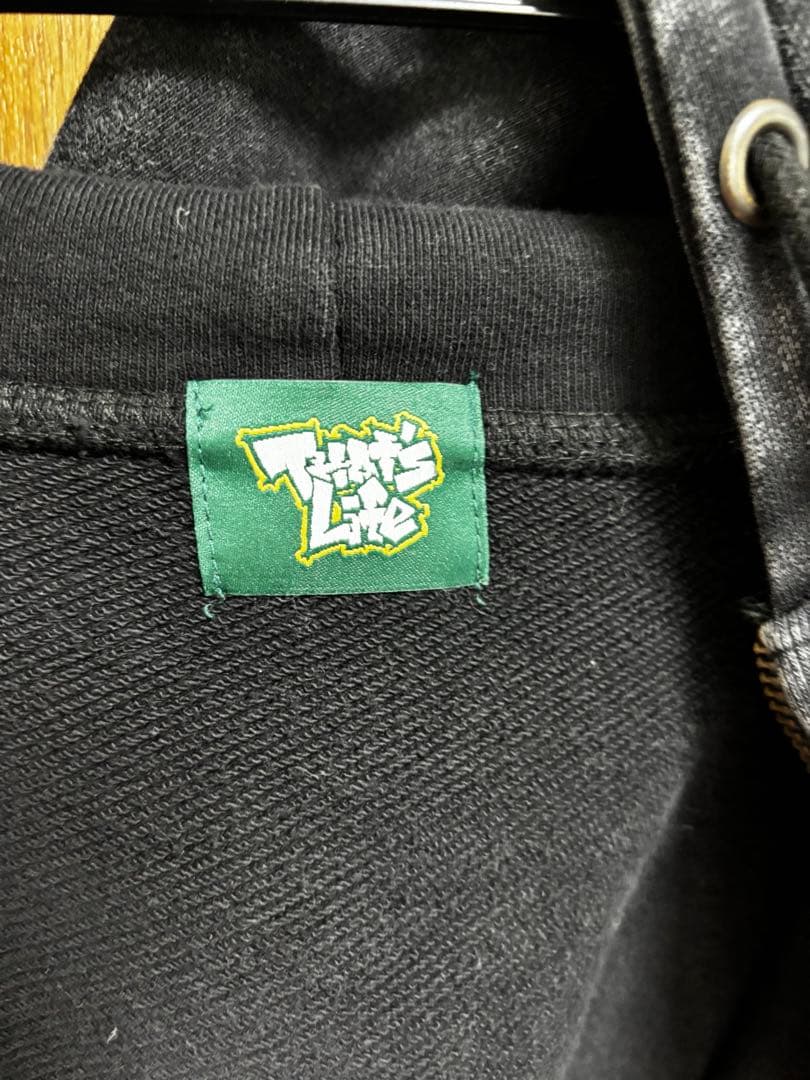 That's life ジップパーカー BLACK