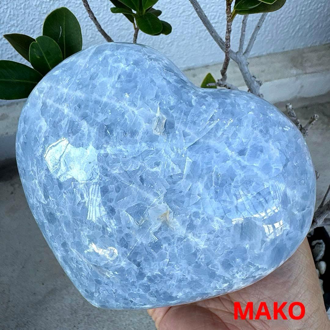 M1714☆ブルーカルサイトハート型原石1.6Kg☆天然石☆N50508-A