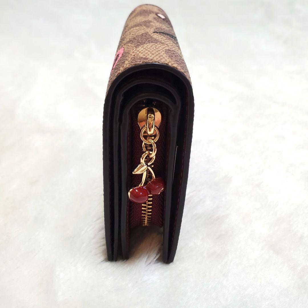 COACH コーチ　新品未使用　ミニスナップウォレット　チェリー　シグネチャー