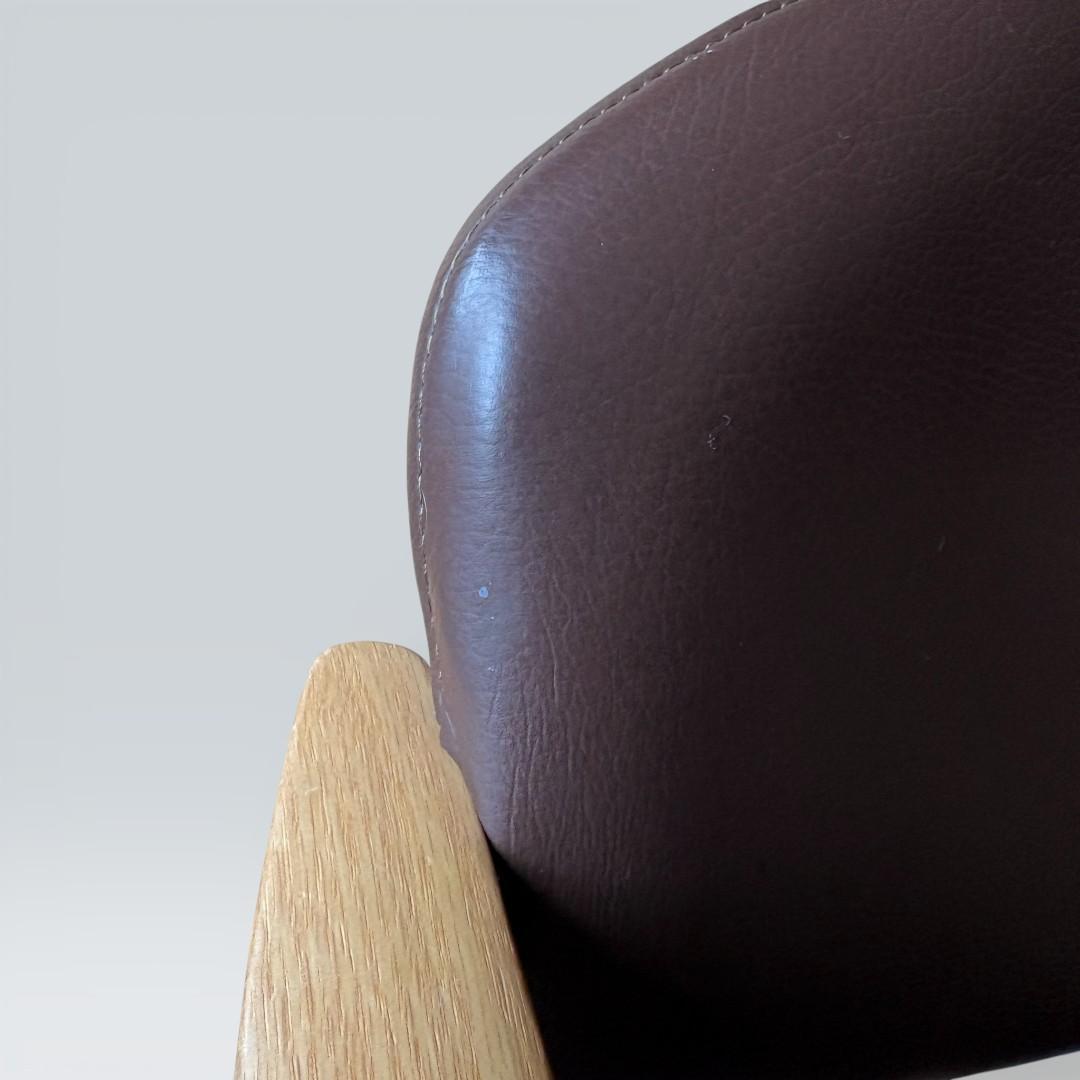 浜本工芸 ダイニングチェア 肘付き オーク材 無垢 高級家具 ①