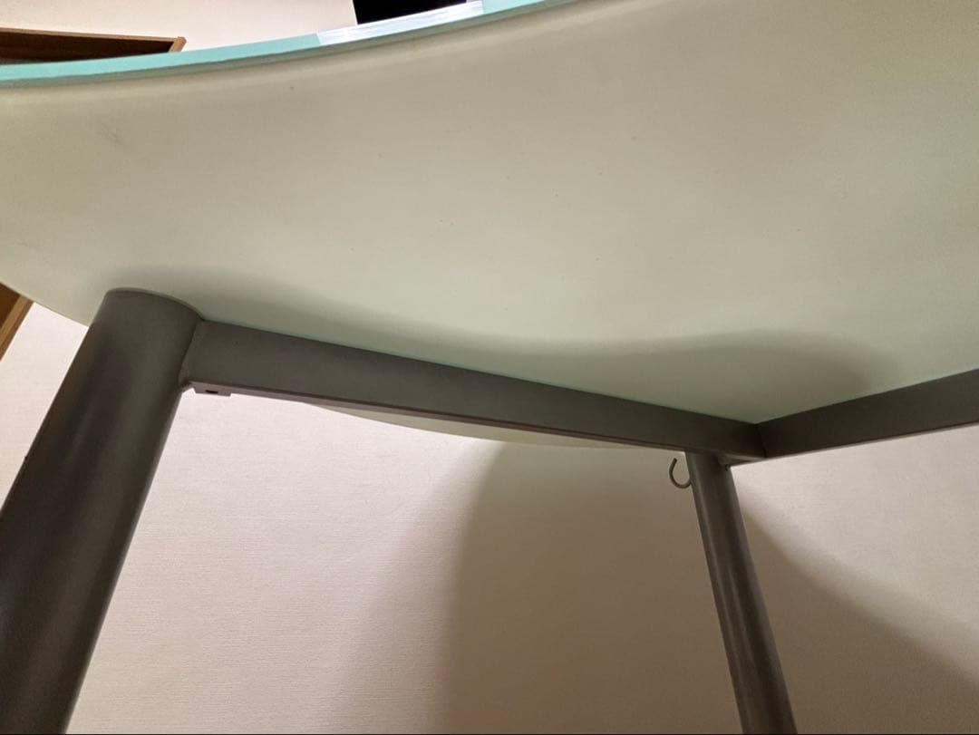 ヤマギワ購入 ガラス製デザインデスク PCデスク モダンデザイン 名古屋引取歓迎