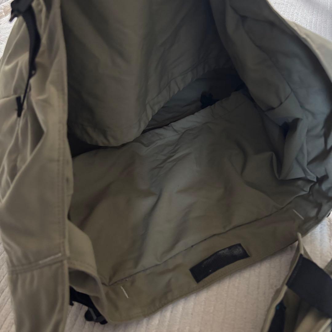 PORTER 吉田カバン 大容量 メッセンジャーバッグ ショルダーバッグ カーキ