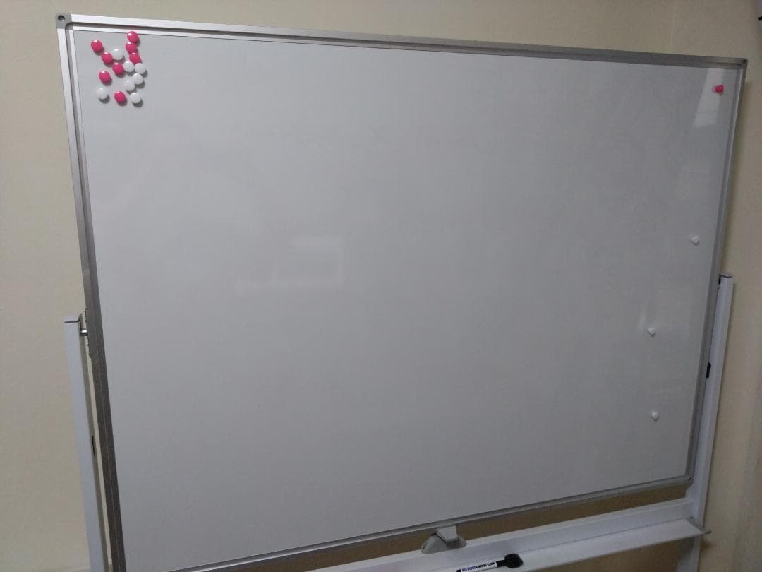 ほぼ新品 ホワイトボード 脚付き 両面 1200×900 ホーロー 国産 無地