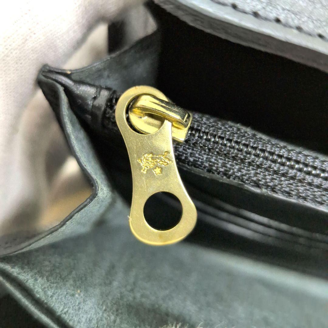 【未使用 現行】イルビゾンテ　ロングウォレット　フラップ　シボ革　大容量　蛇腹