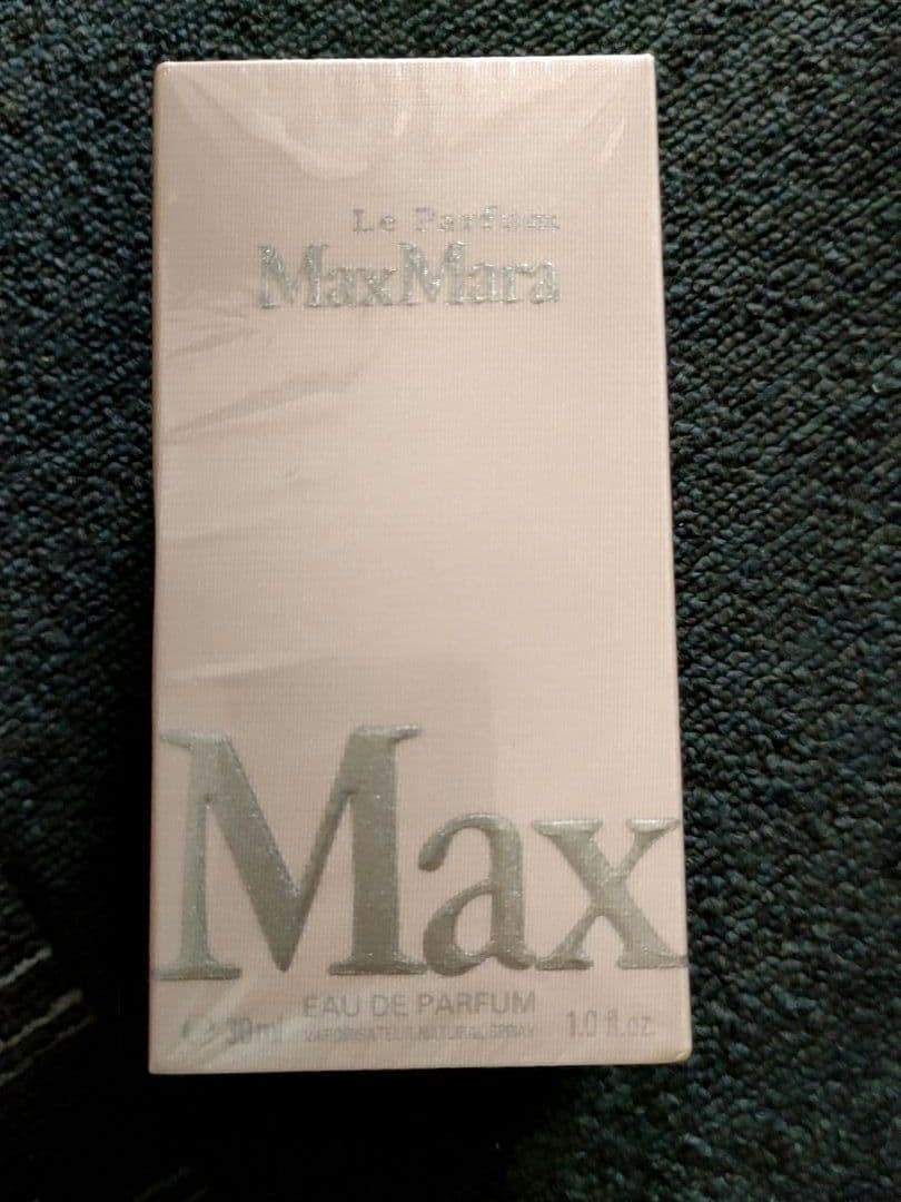 Max Mara オーデパルファム　30ml