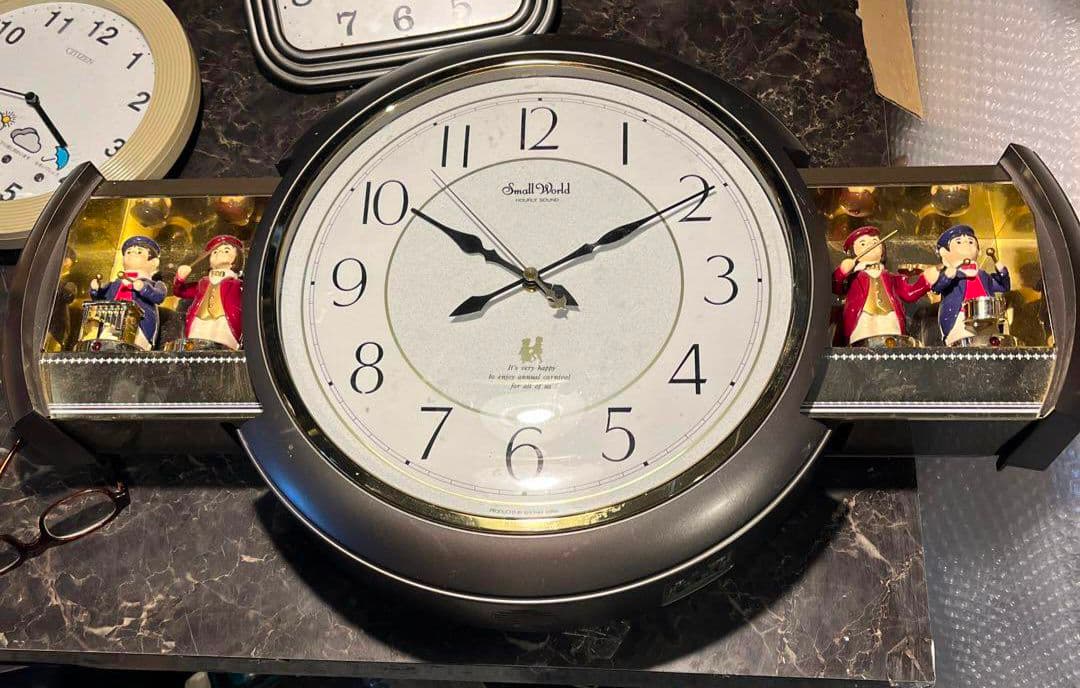 Small World  スモールワールド音楽隊　からくり時計　4MH638