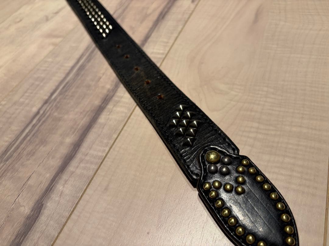 CALEE スタッズ付き黒レザーベルト　w29