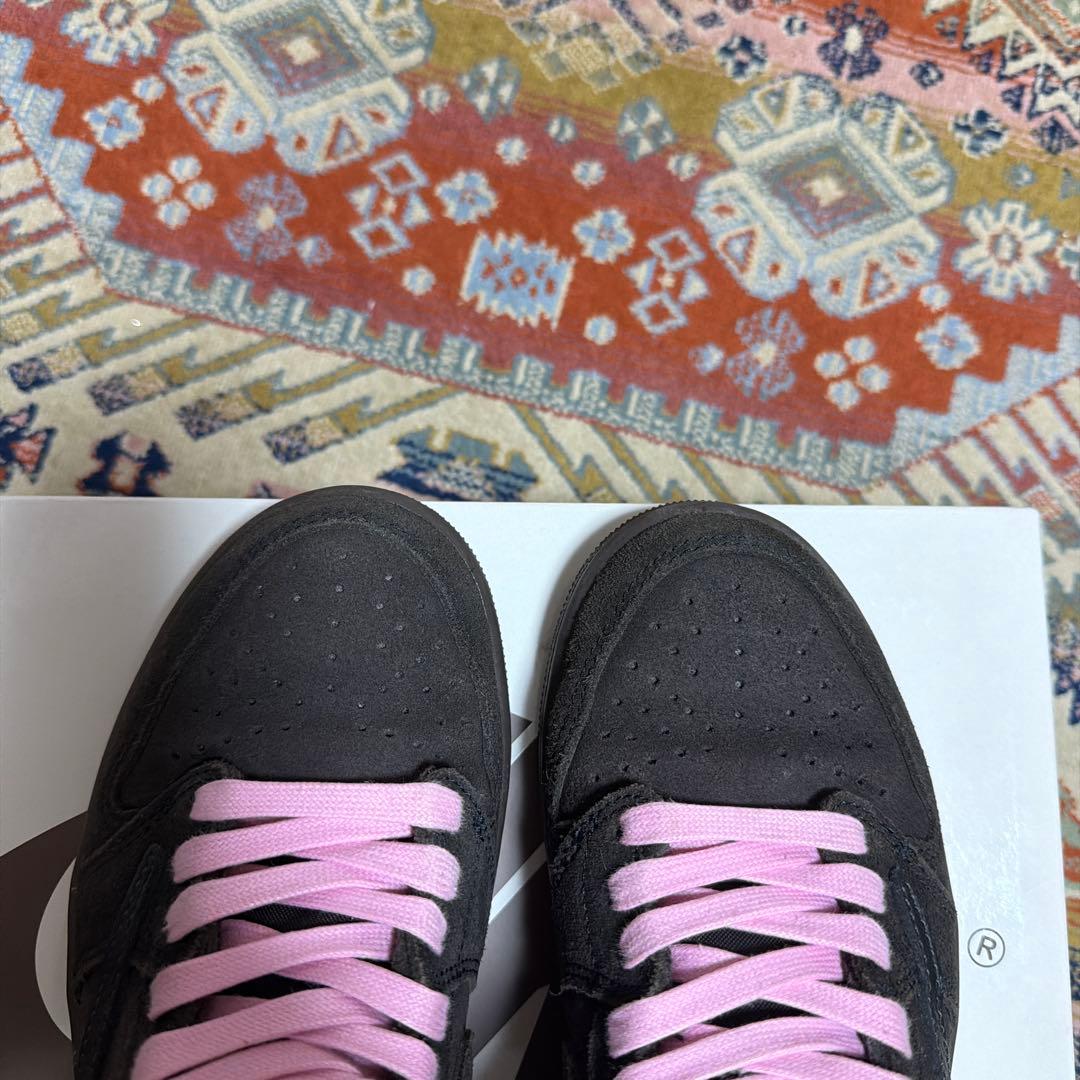 トラヴィス　ダークモカ