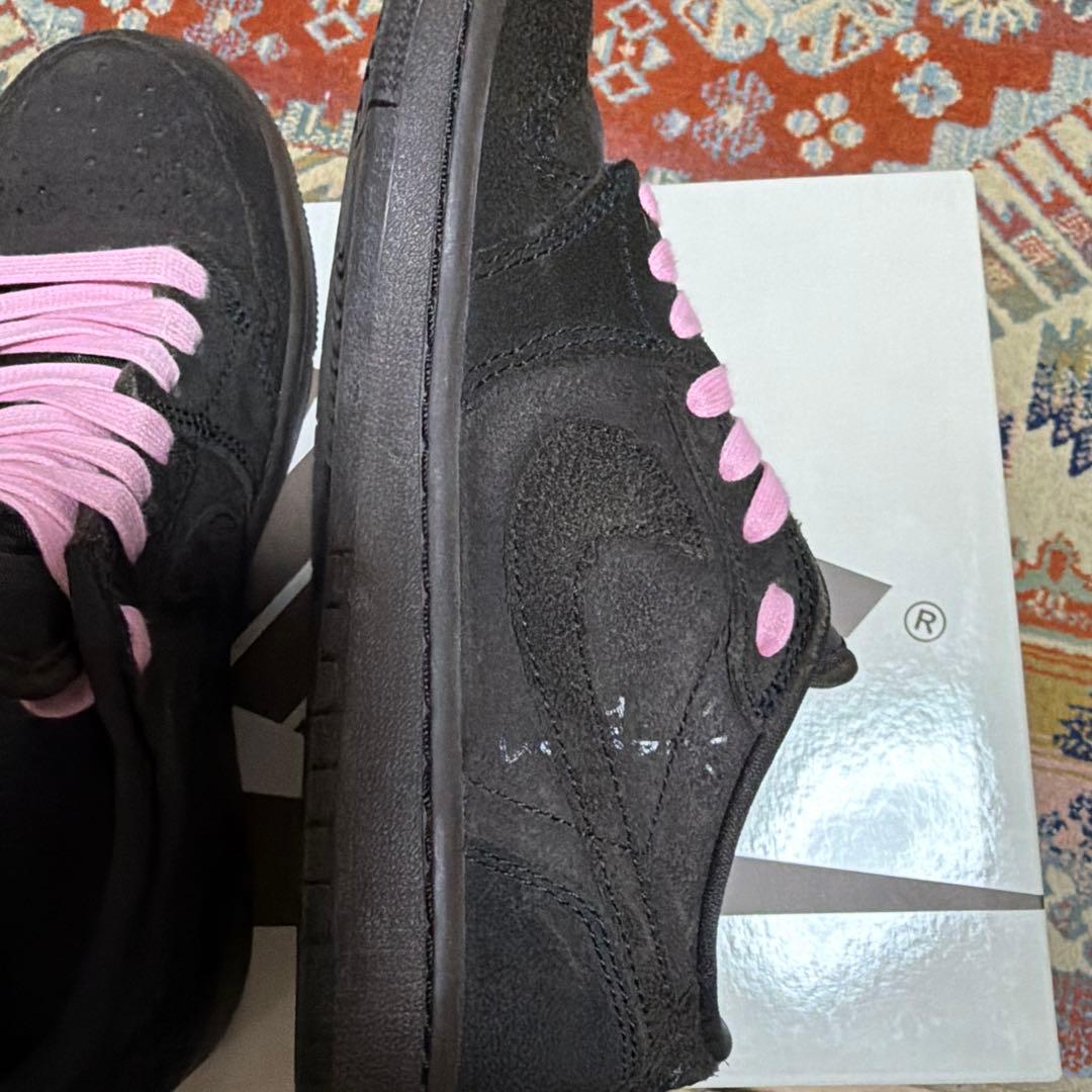 トラヴィス　ダークモカ